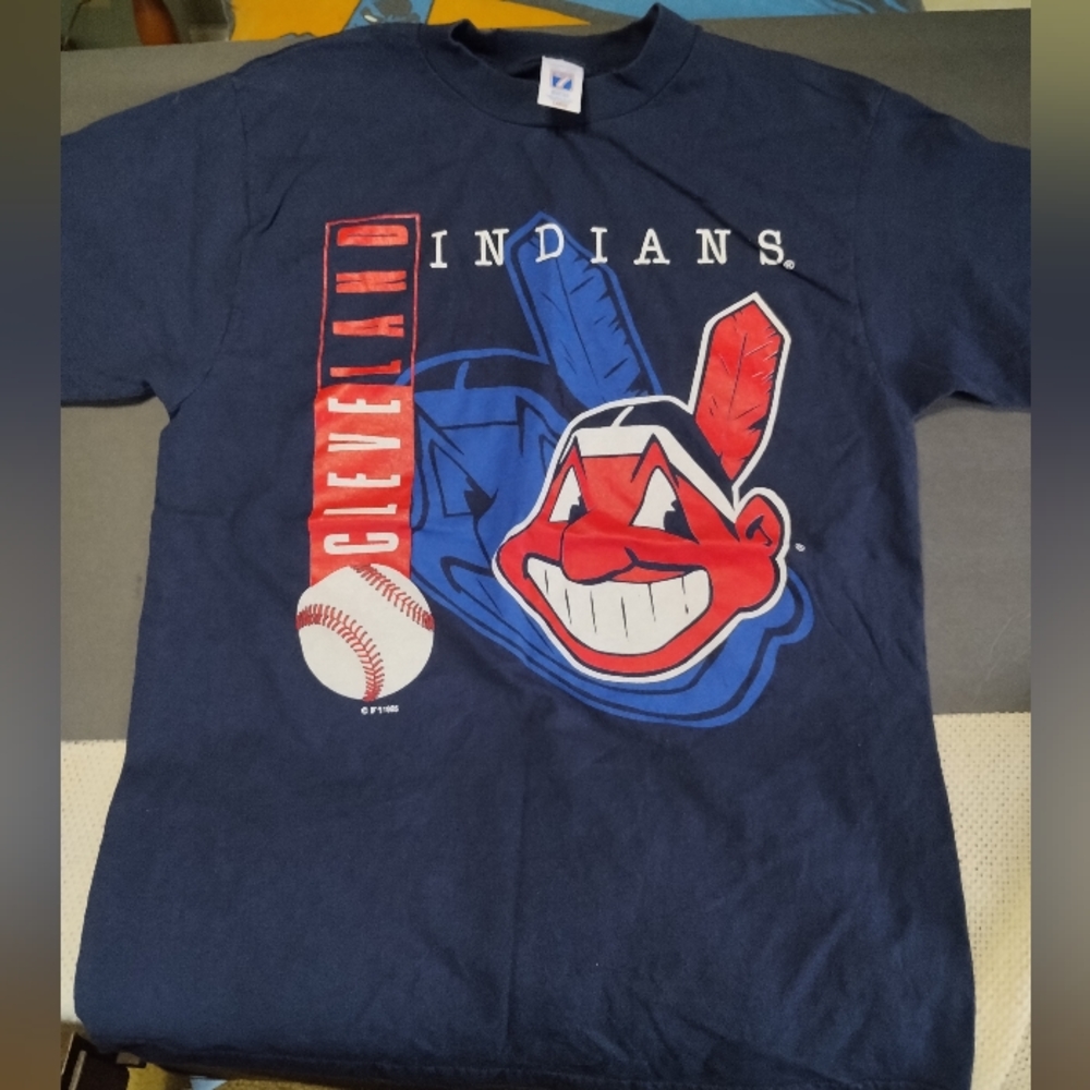 Vintage Cleveland Indians baseball t shirt
